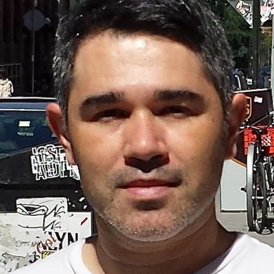 Juan-Carlos Perez headshot