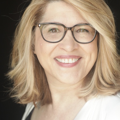 Arlene Malinowski headshot