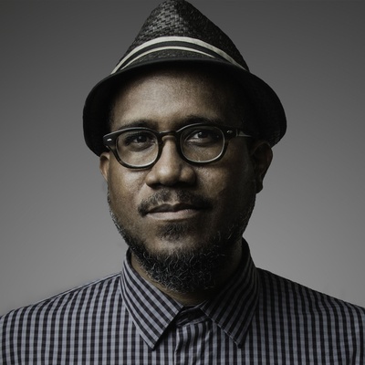Andres L. Hernandez headshot